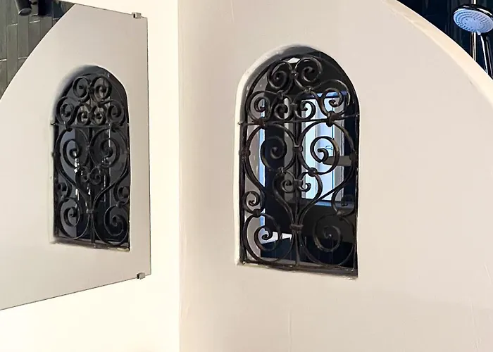 Ecurie De L Oasis * Caux